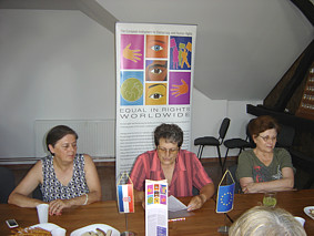 Patronažna sestra Katarina Jelić (u sredini)